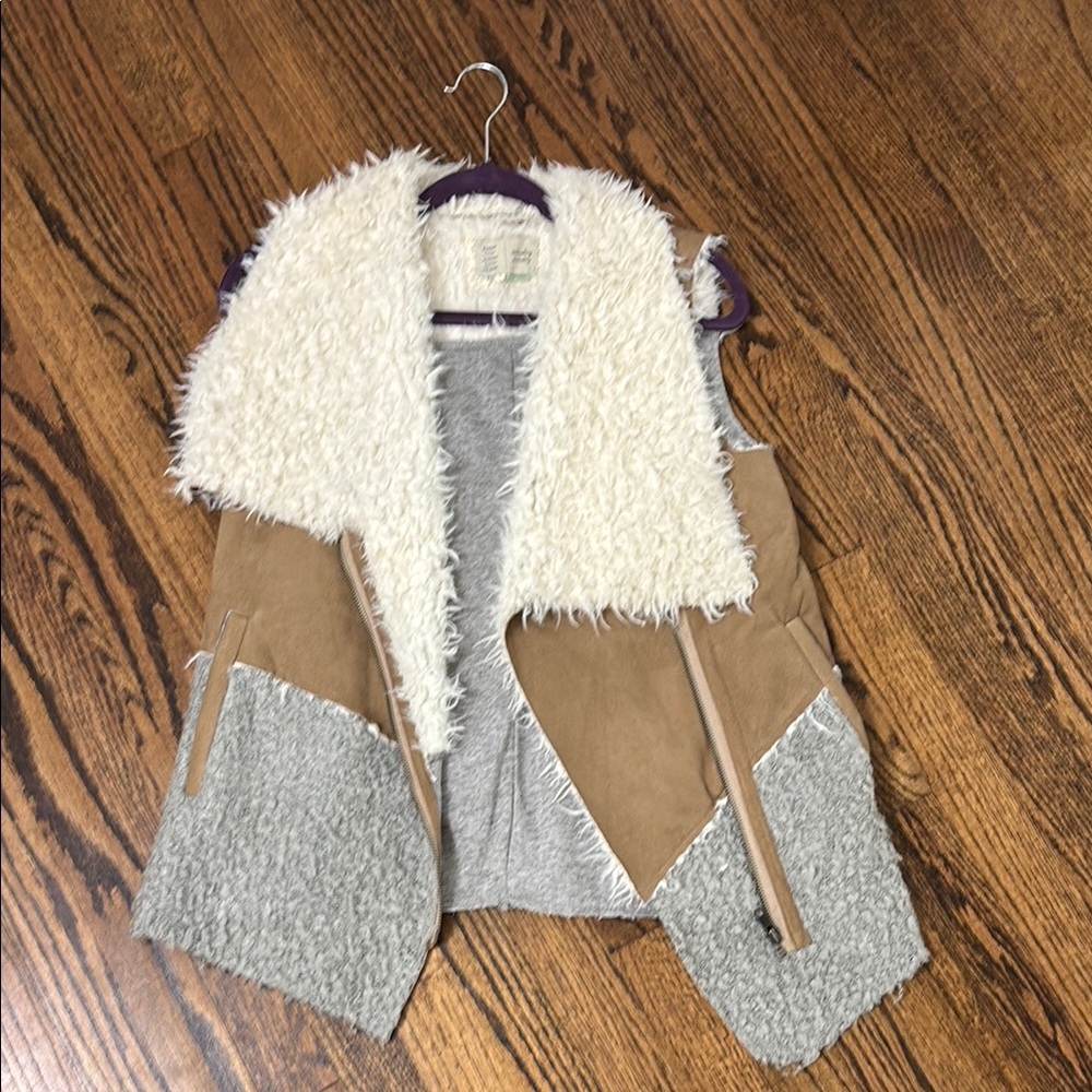 Anthropologie Tan and Gray Sherpa Vest